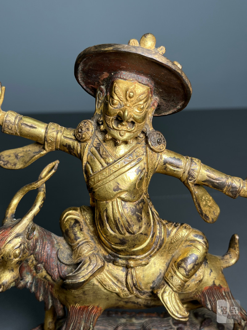 清早期  铜鎏金吉祥天母像 - 图6